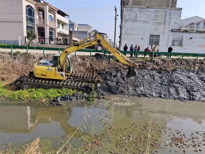 黄梅蔡山镇‖掀起冬修水利及河道清淤疏浚新热潮